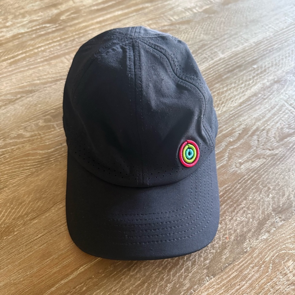 Apple Hat - Close Your Rings